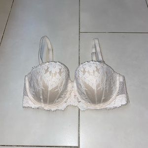 Victoria's secret bra